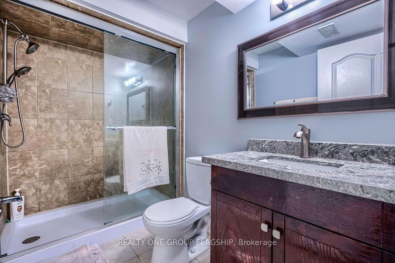 5846 10 Mississauga,ON L5M 6S5 — Photo 25