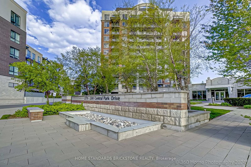 702 - 2391 Central Park Drive