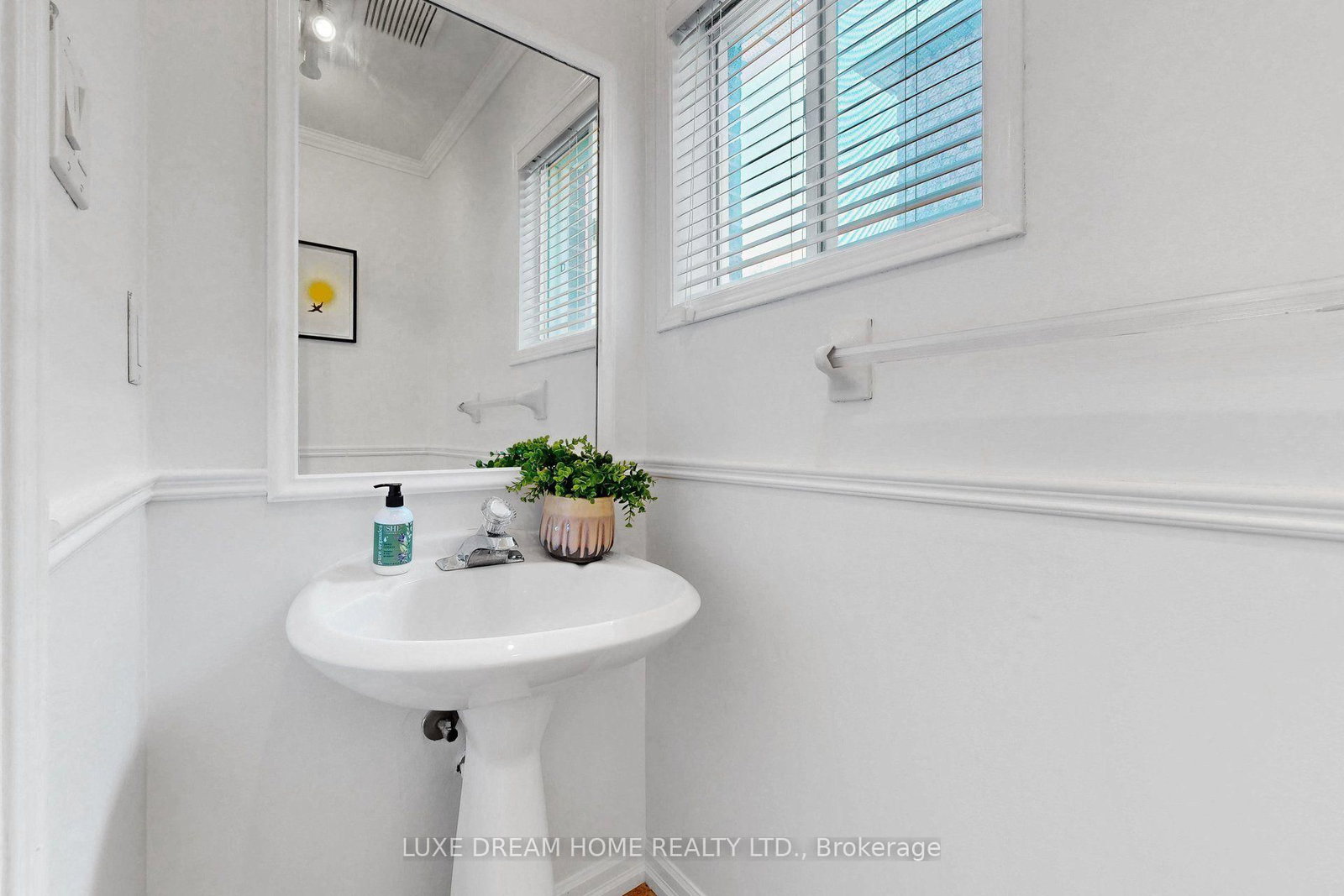 3937 Stoneham Way • Mississauga, ON photo 22