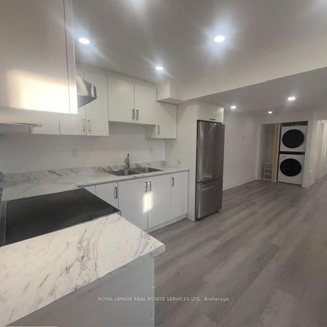 Basement - 586 Kennedy Circle W