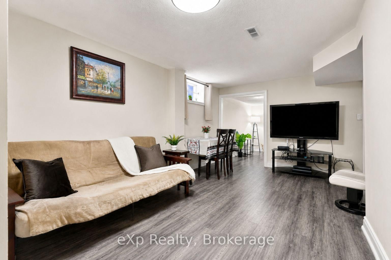 39 Matterdale Avenue • Brampton, ON photo 37
