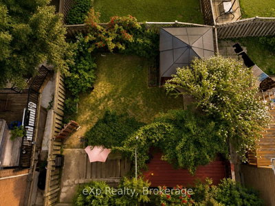 39 Matterdale Avenue • Brampton, ON photo 8
