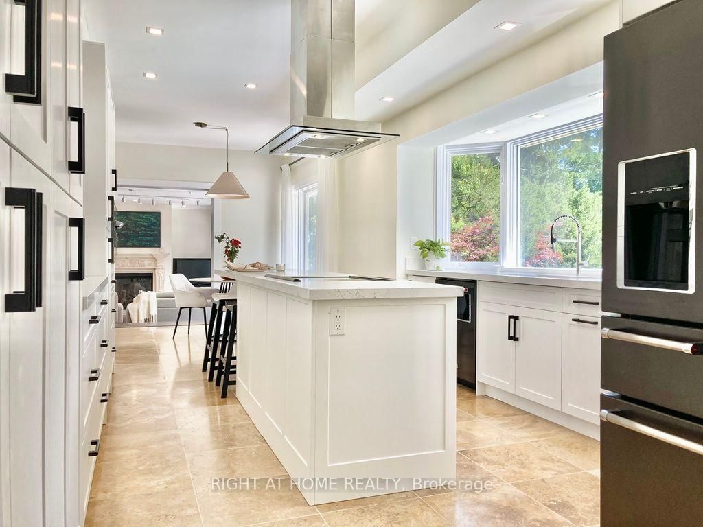 471 Country Club Crescent • Mississauga, ON photo 11