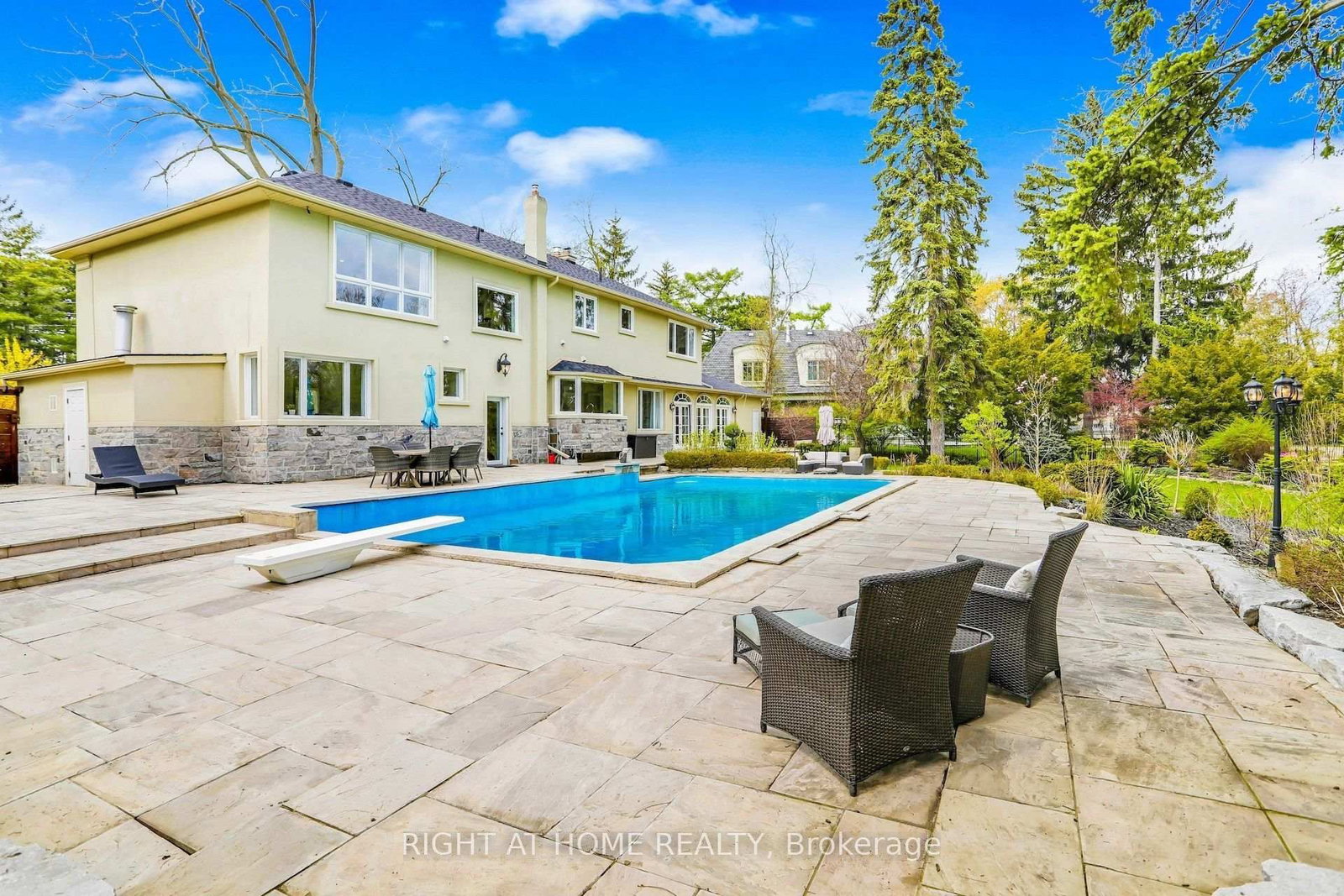 471 Country Club Crescent • Mississauga, ON photo 44