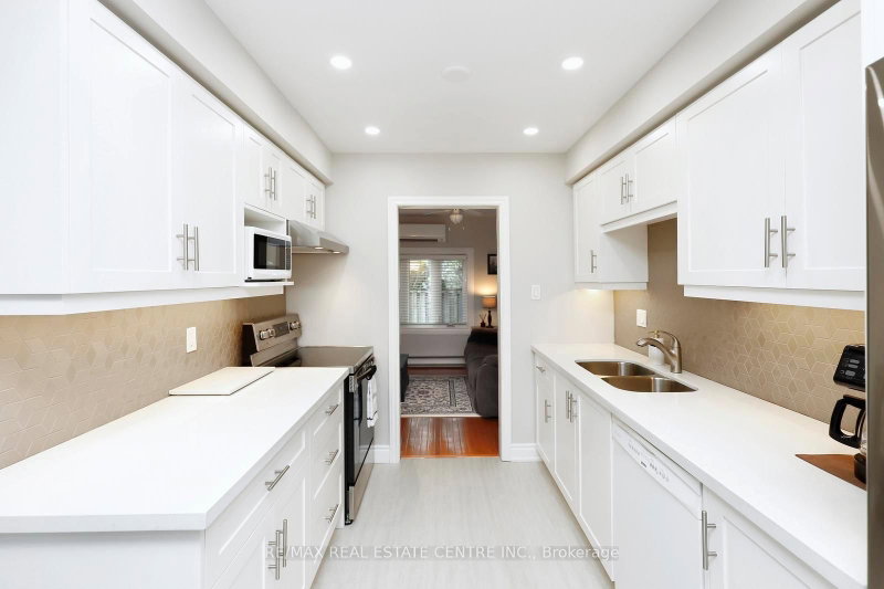 3 - 341 Wilson Drive
