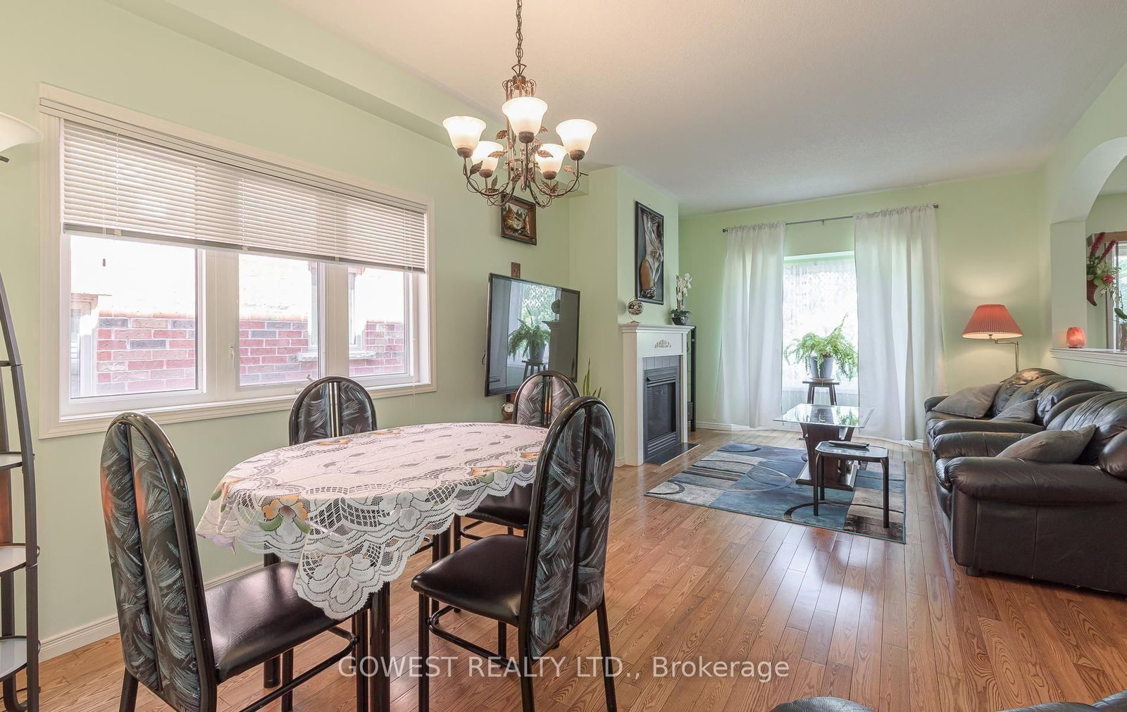 3045 Ferguson Drive • Burlington, ON photo 14