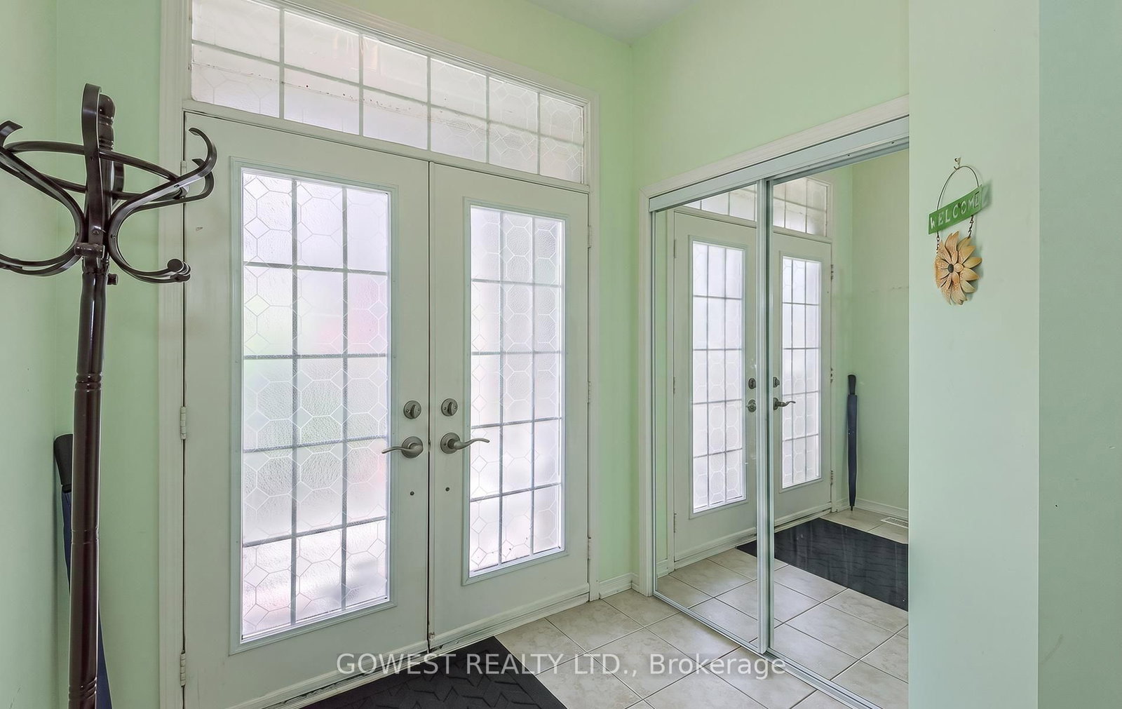 3045 Ferguson Drive • Burlington, ON photo 5