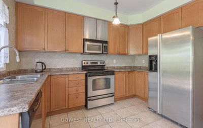 3045 Ferguson Drive • Burlington, ON photo 9