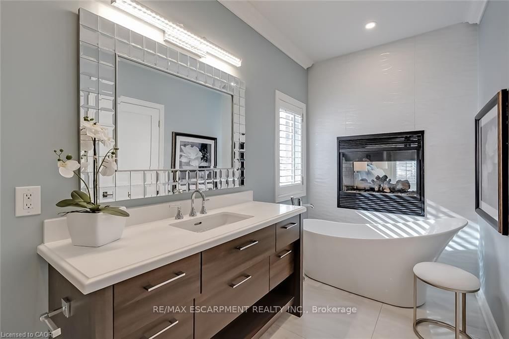 4252 Sarazen Drive • Burlington, ON photo 25