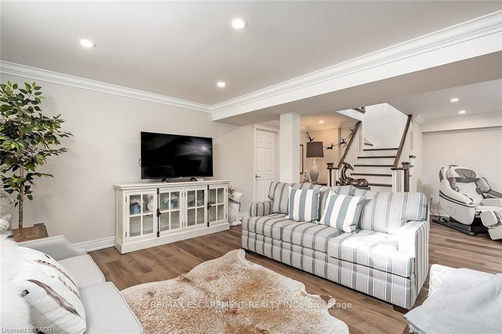4252 Sarazen Drive • Burlington, ON photo 33