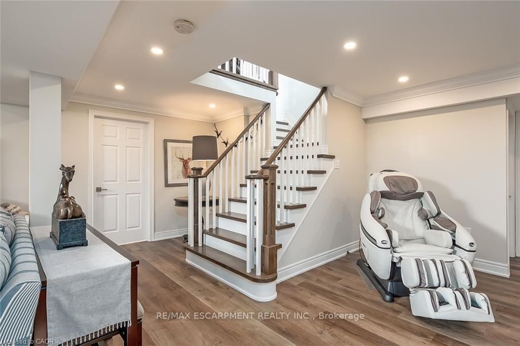 4252 Sarazen Drive • Burlington, ON photo 34