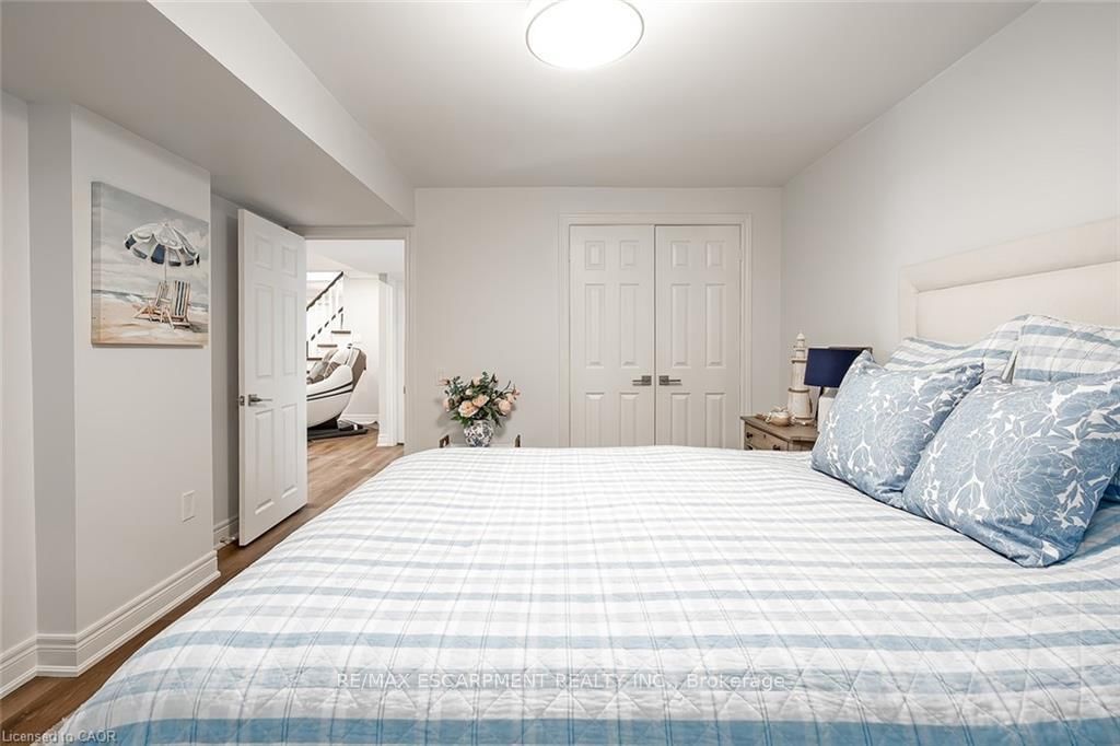 4252 Sarazen Drive • Burlington, ON photo 41
