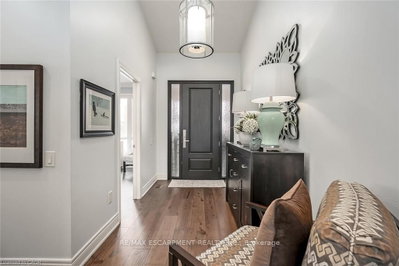 4252 Sarazen Drive • Burlington, ON photo 5