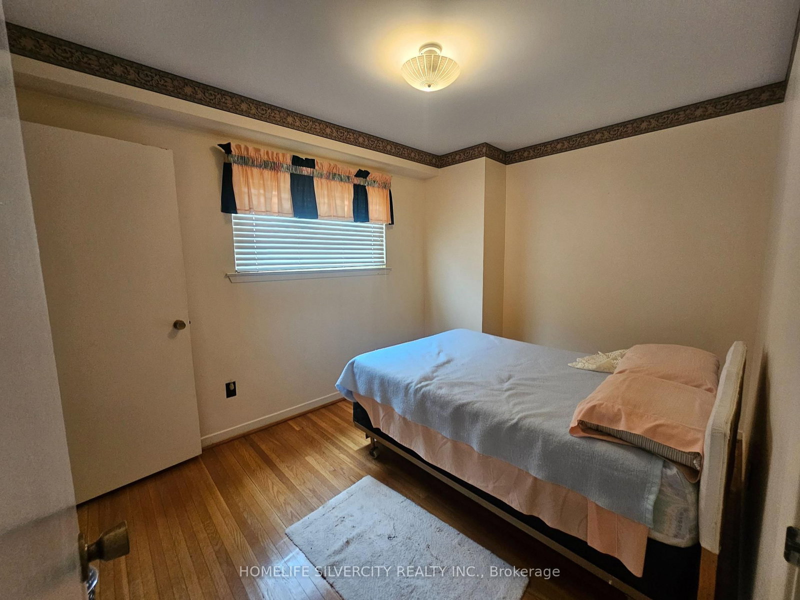 7746 Redstone Road • Mississauga, ON photo 5