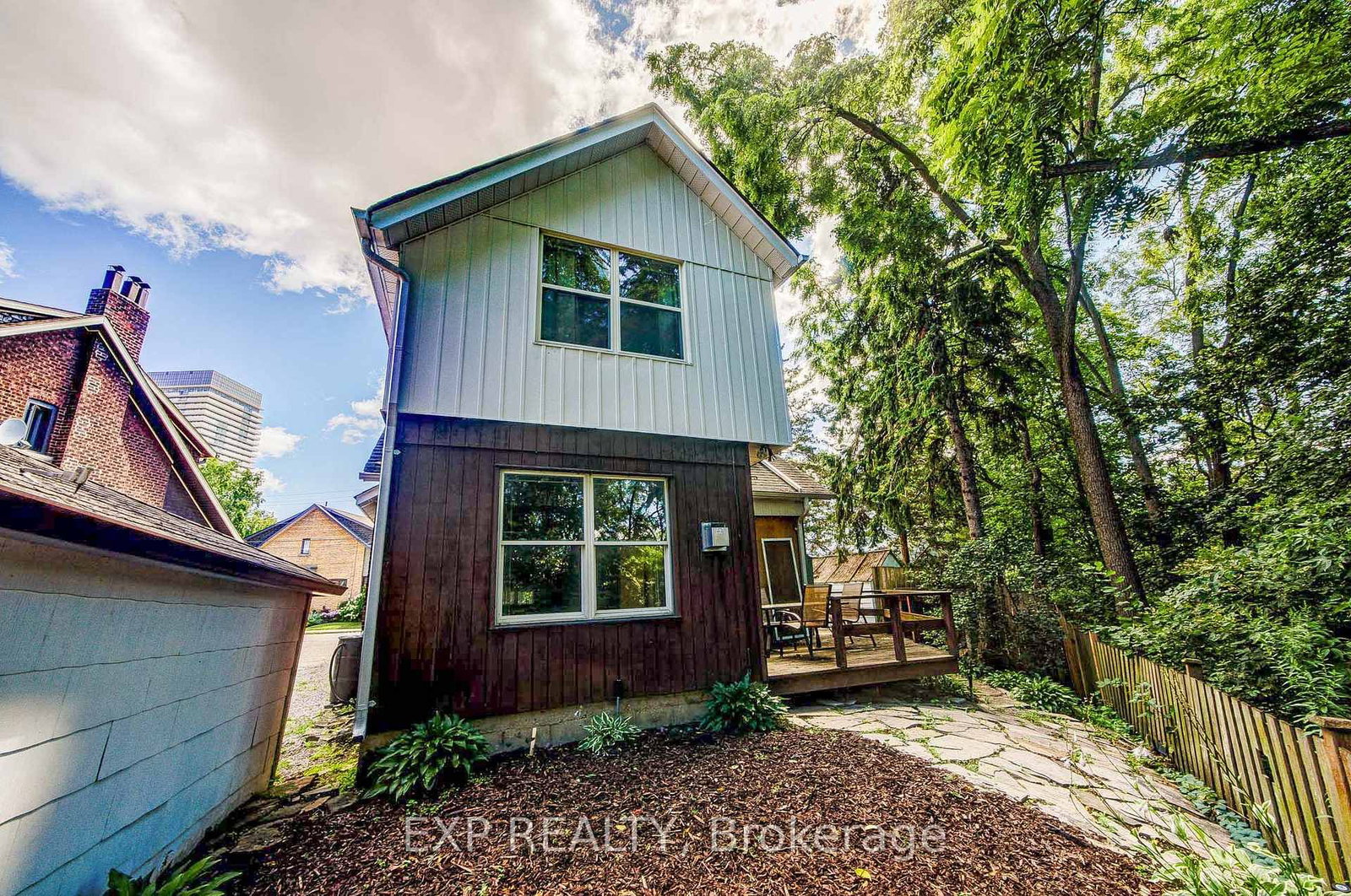 10 King Street Crescent • Toronto, ON photo 34