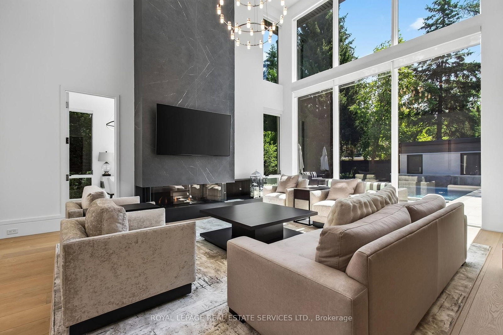 1472 Oakhill Drive • Oakville, ON photo 14