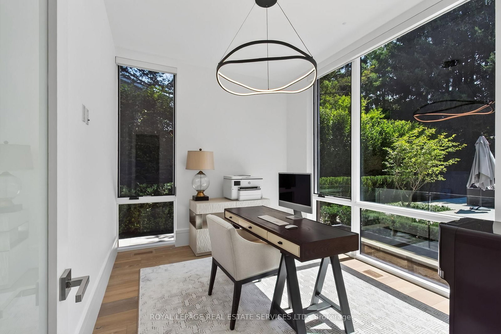 1472 Oakhill Drive • Oakville, ON photo 16