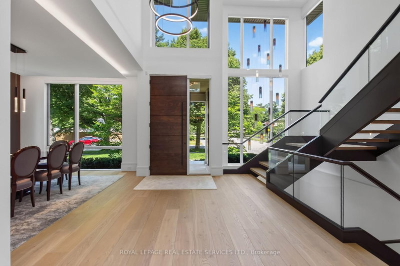 1472 Oakhill Drive