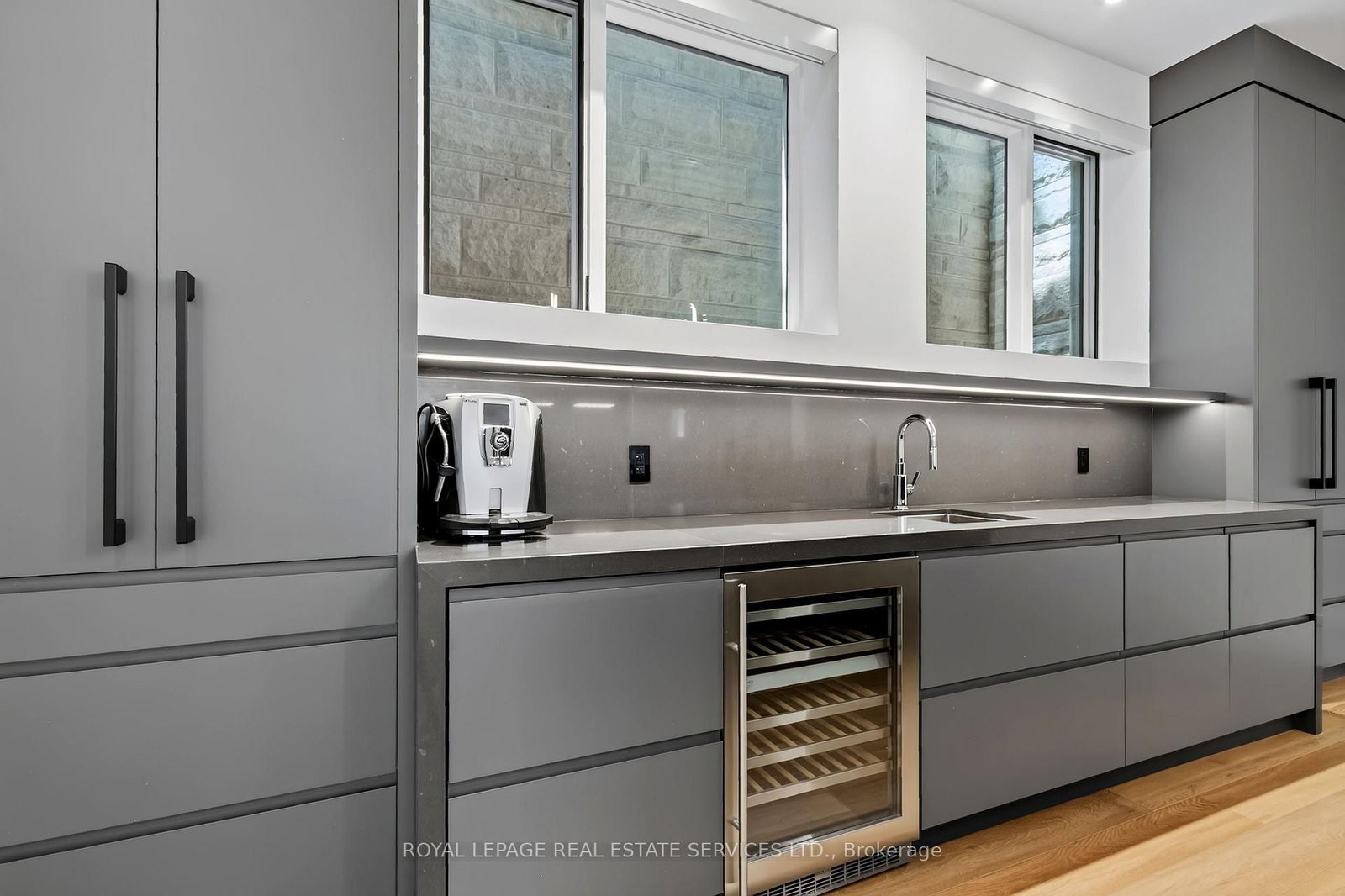 1472 Oakhill Drive • Oakville, ON photo 32