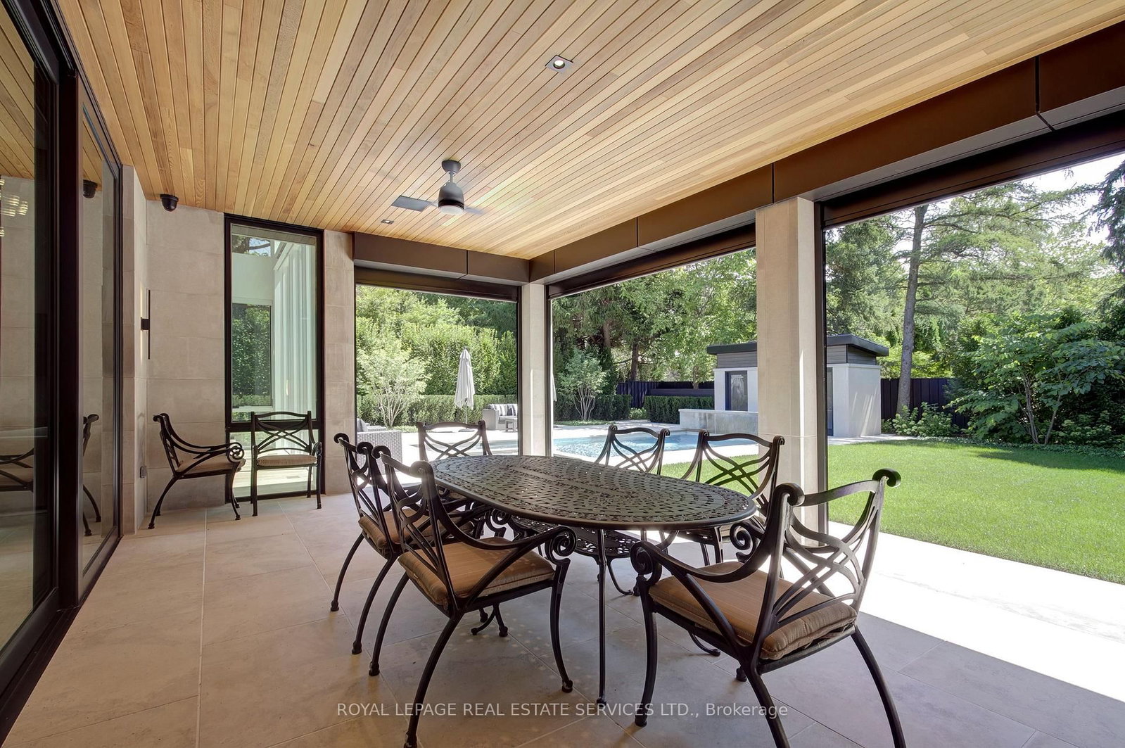 1472 Oakhill Drive • Oakville, ON photo 36
