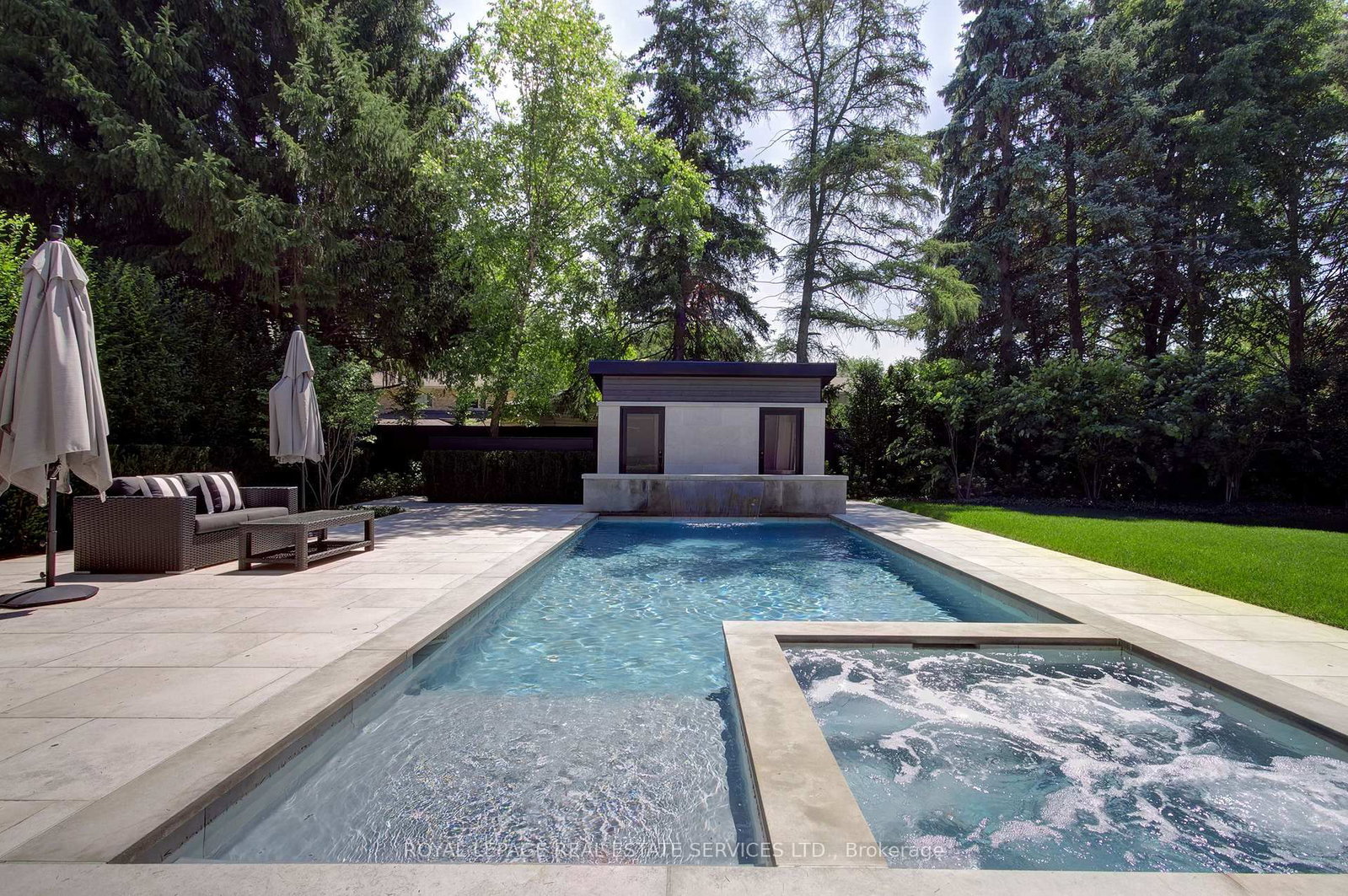 1472 Oakhill Drive • Oakville, ON photo 40