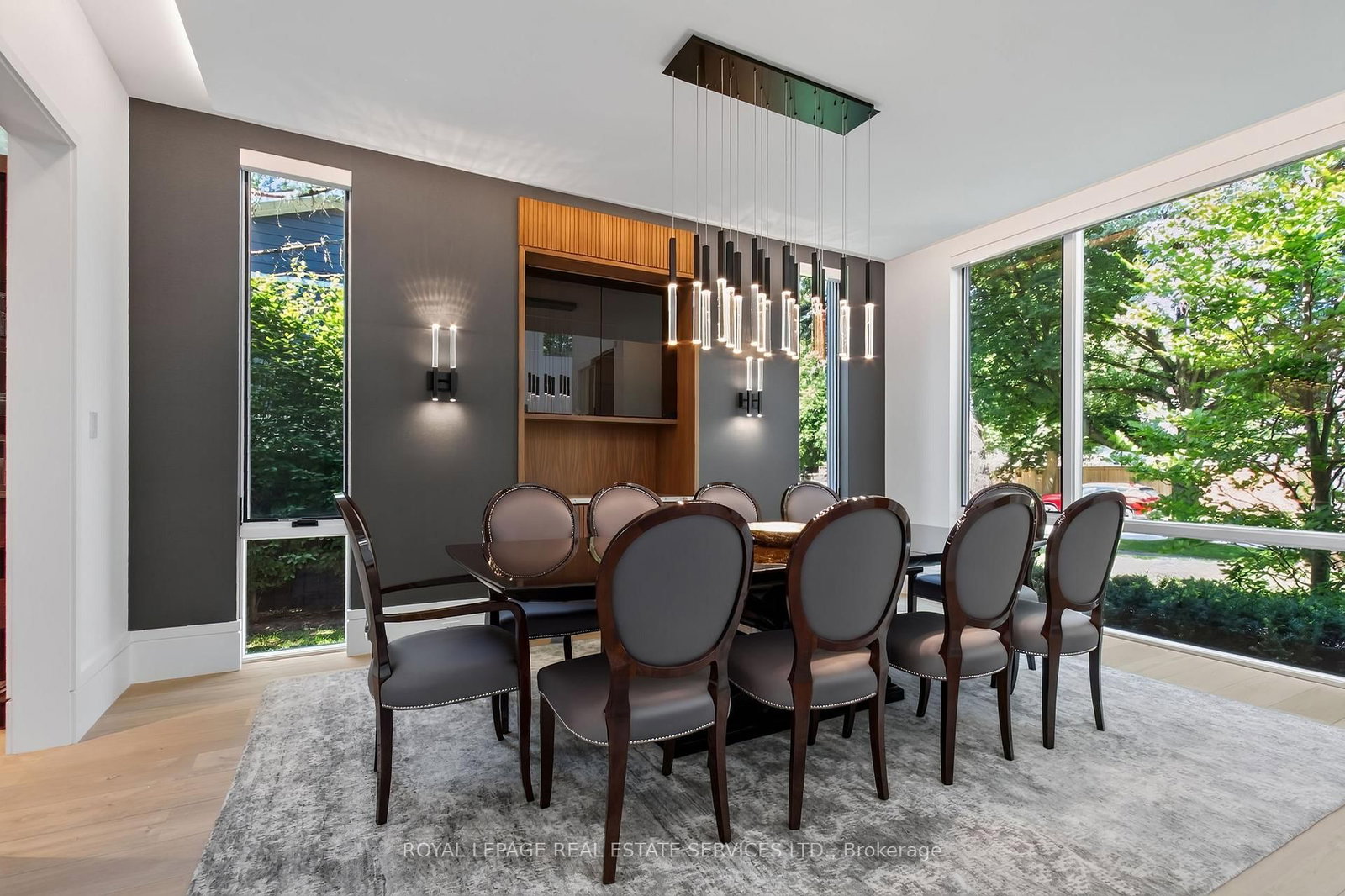 1472 Oakhill Drive • Oakville, ON photo 5