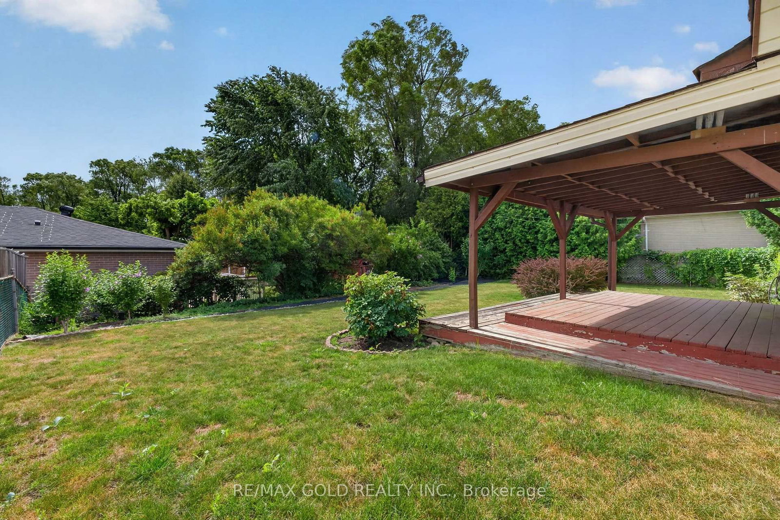 18 Esplanade Road • Brampton, ON photo 43