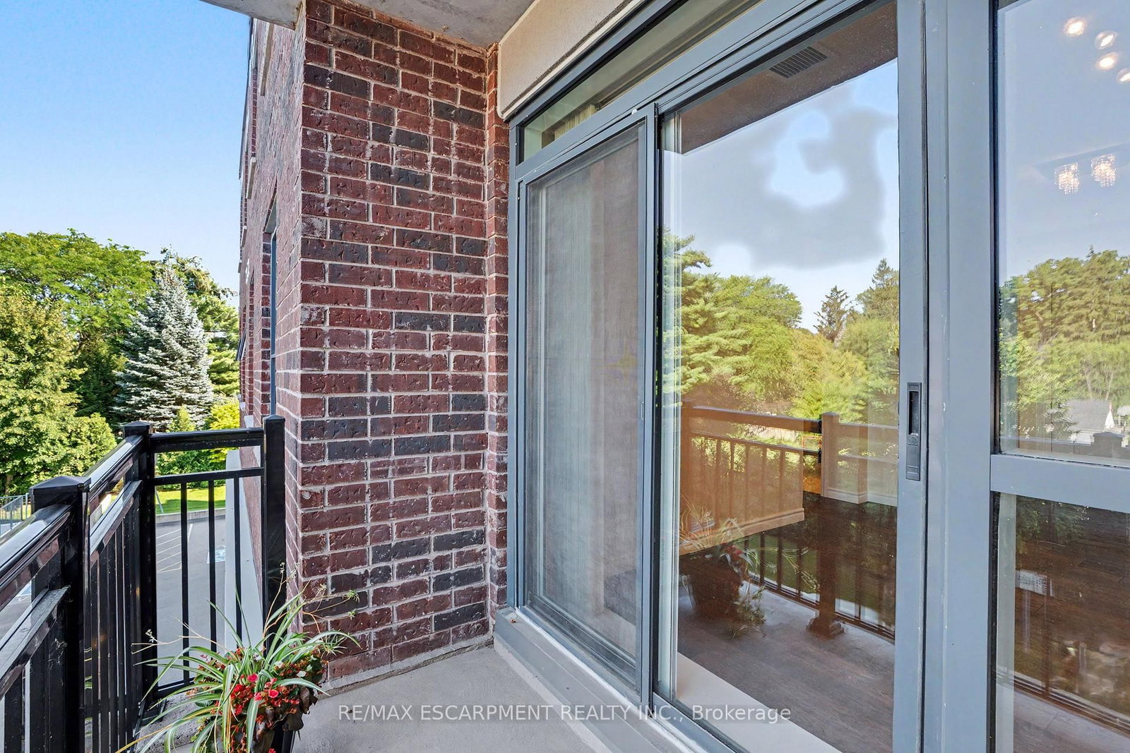 34 Plains Road E • #206 • Burlington, ON photo 21