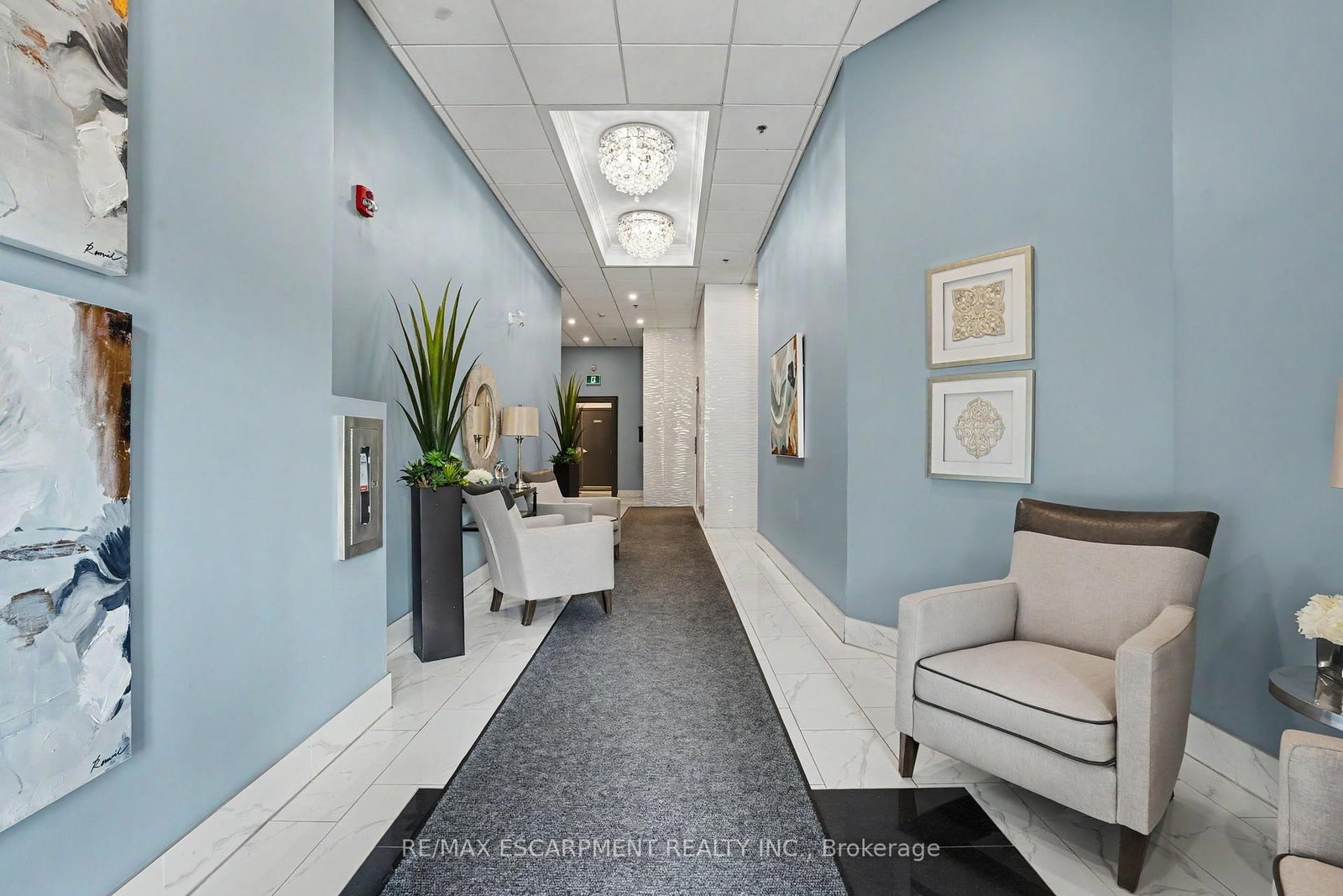 34 Plains Road E • #206 • Burlington, ON photo 3