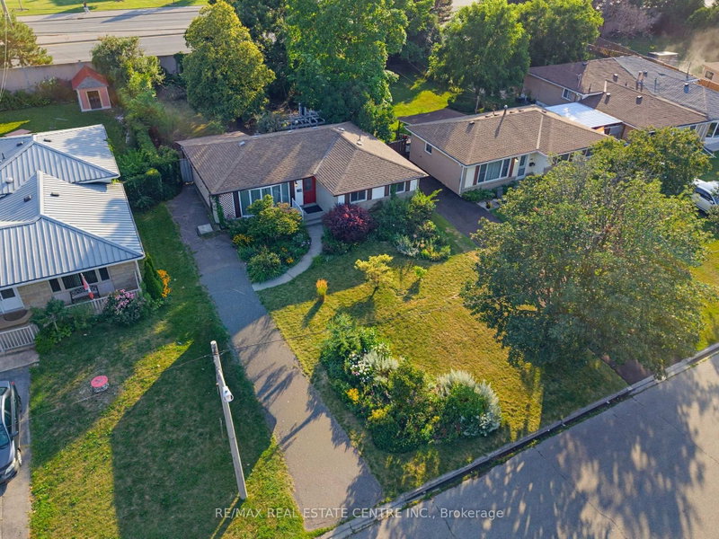 63 Brentwood Drive