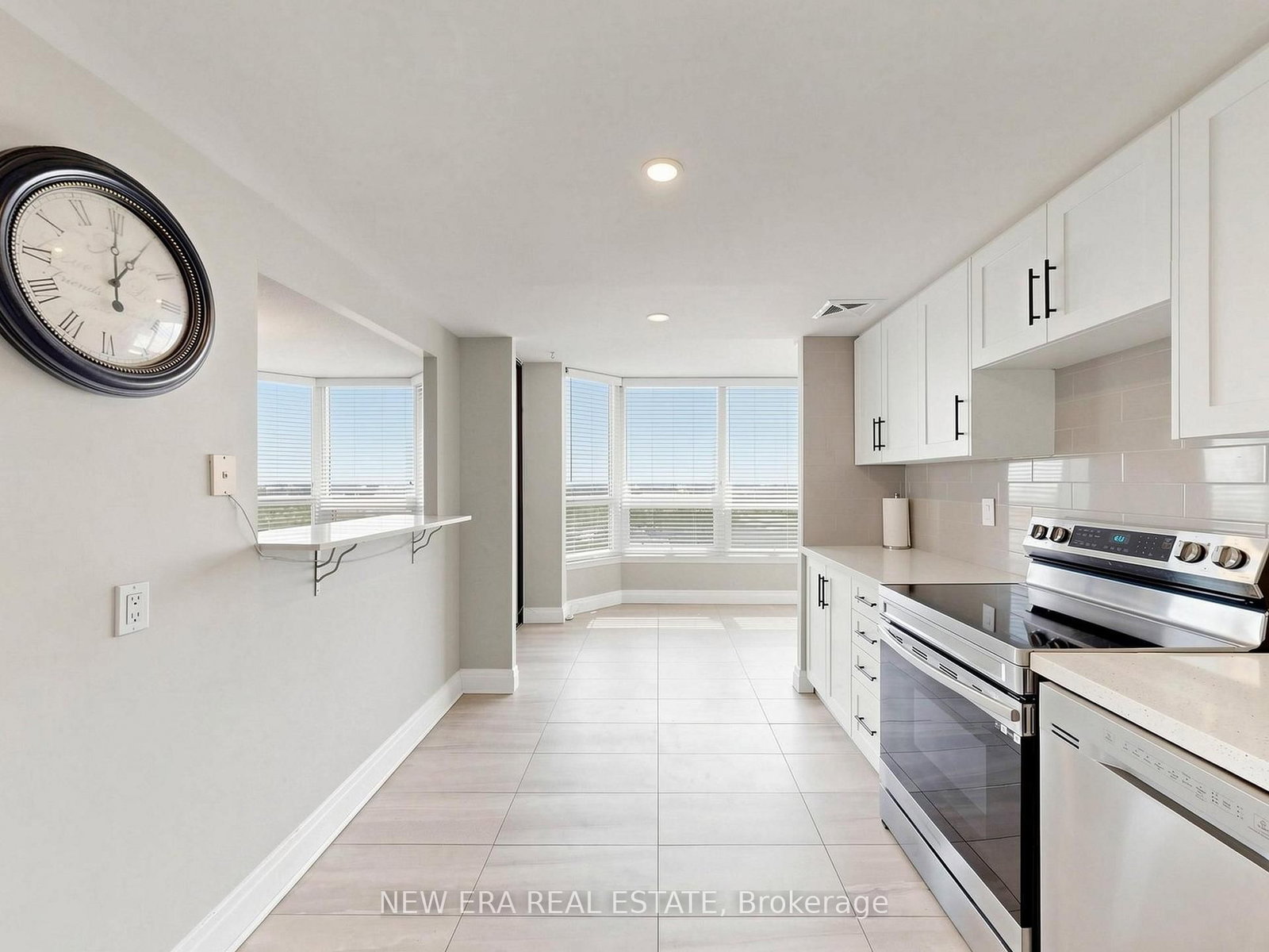 8 Lisa Brampton,ON L6T 4S6 — Photo 12
