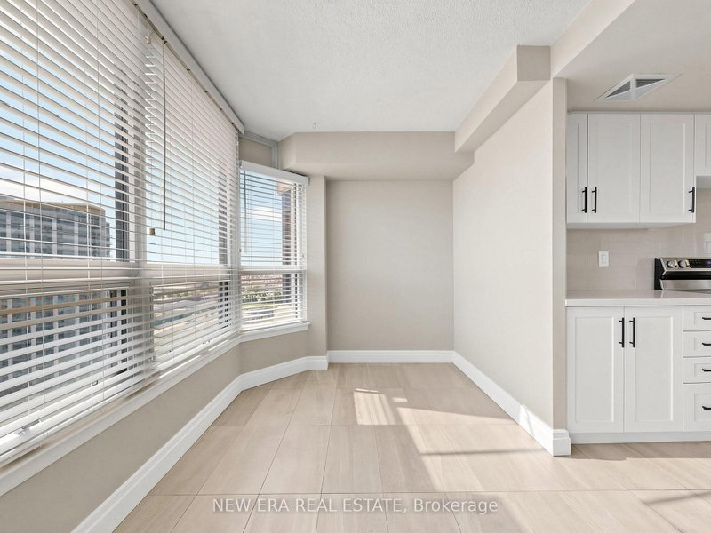 8 Lisa Brampton,ON L6T 4S6 — Photo 18
