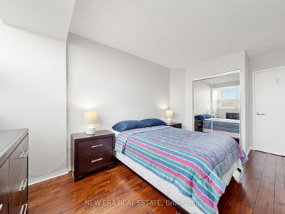 8 Lisa Brampton,ON L6T 4S6 — Photo 24