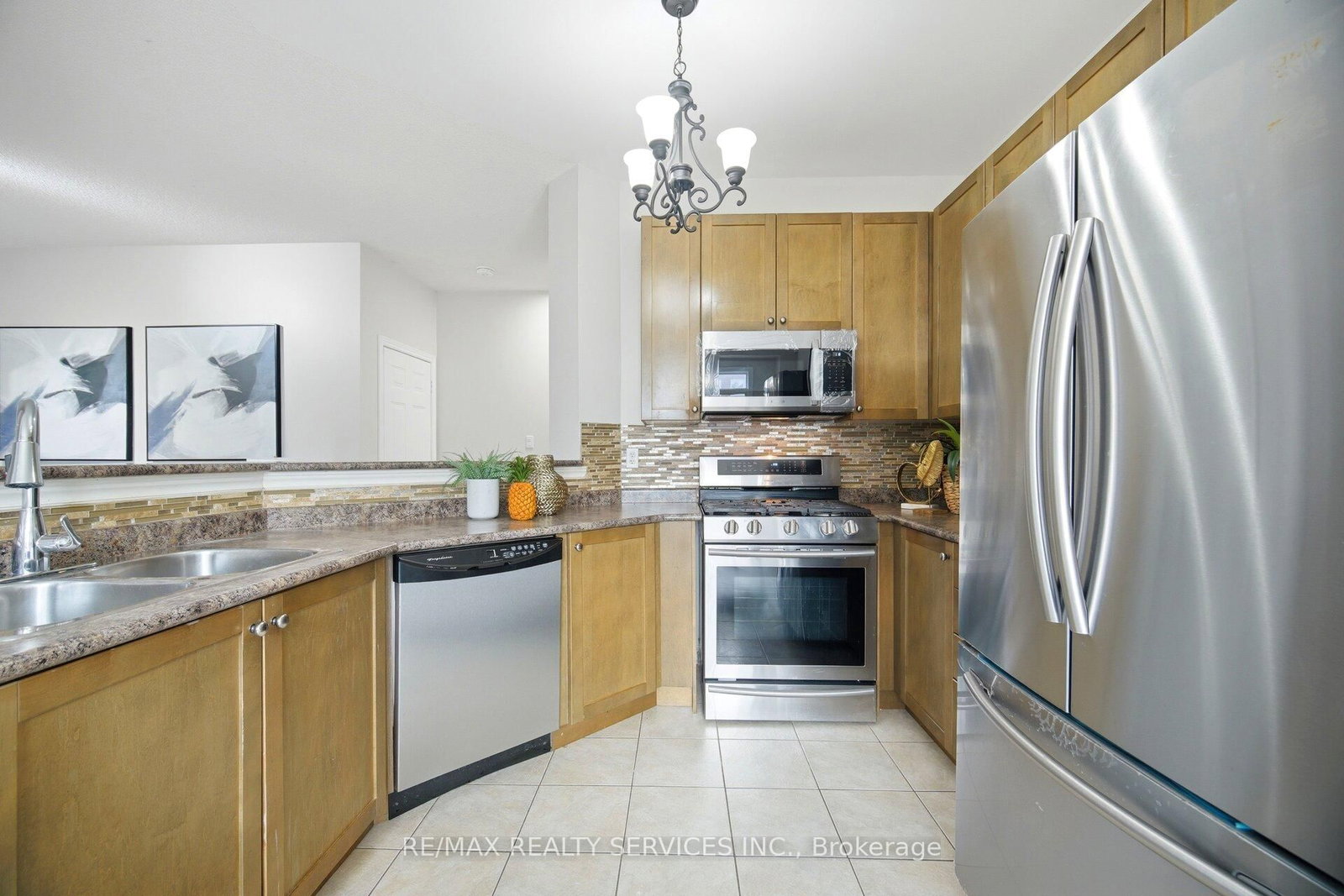 16 Lagrotto Road • Brampton, ON photo 14