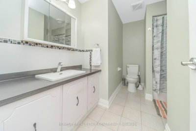 17 Ashford Brampton,ON L6V 3E2 — Photo 29