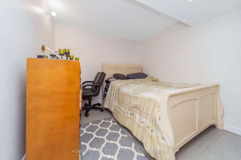 17 Ashford Brampton,ON L6V 3E2 — Photo 31