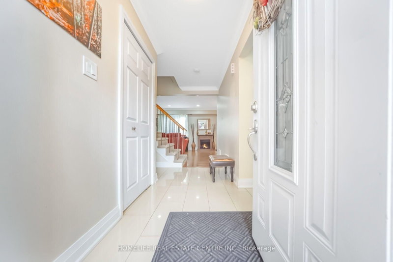 17 Ashford Brampton,ON L6V 3E2 — Photo 7