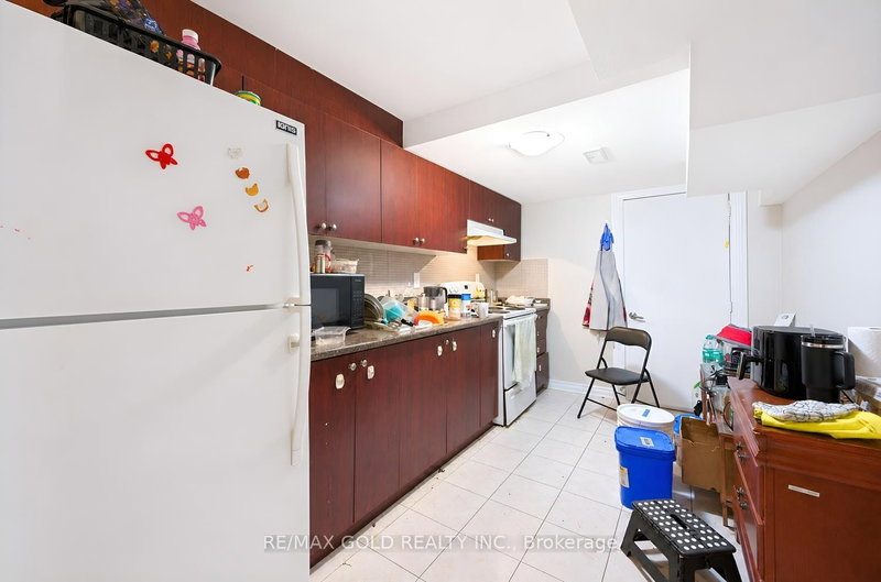 14 Maddybeth Brampton,ON L6Y 5R7 — Photo 42