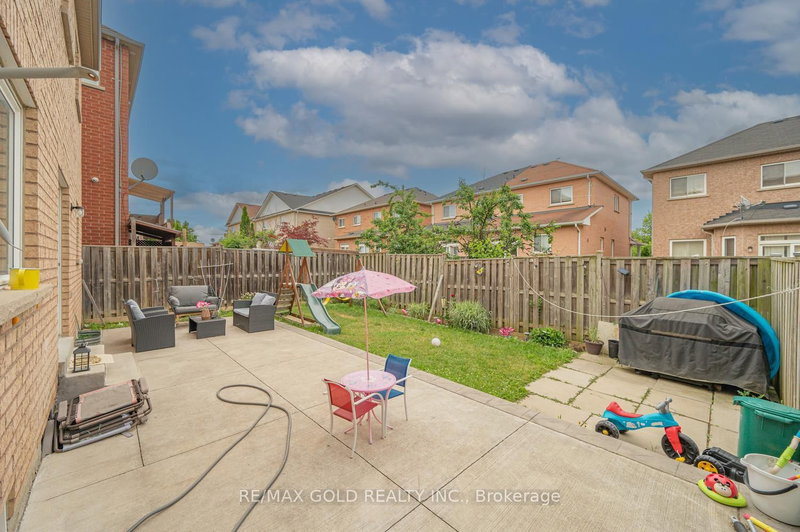 14 Maddybeth Brampton,ON L6Y 5R7 — Photo 45