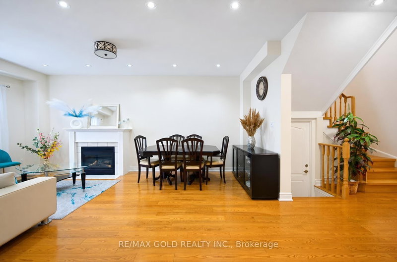 14 Maddybeth Brampton,ON L6Y 5R7 — Photo 9
