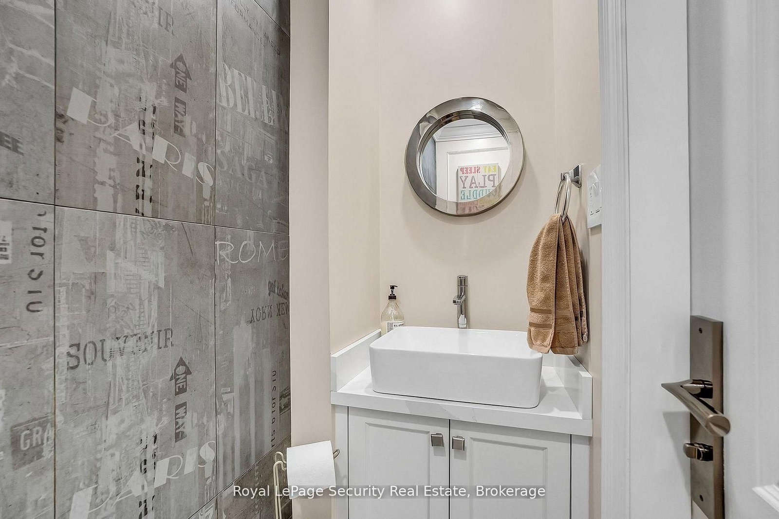 67 Northland Avenue • Toronto, ON photo 22