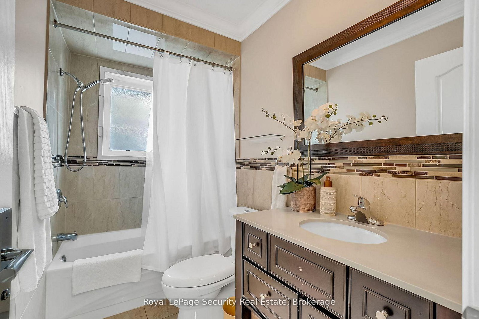 67 Northland Avenue • Toronto, ON photo 38