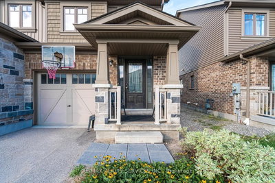 100 Winterton Court • Orangeville, ON photo 2