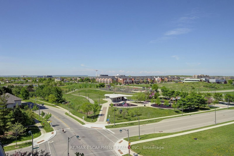 603 - 2379 Central Park Drive