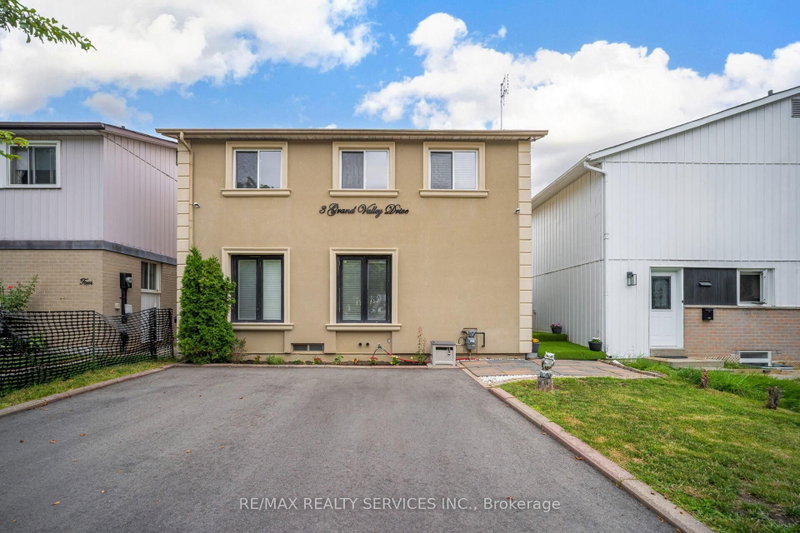 3 Grand Valley Drive