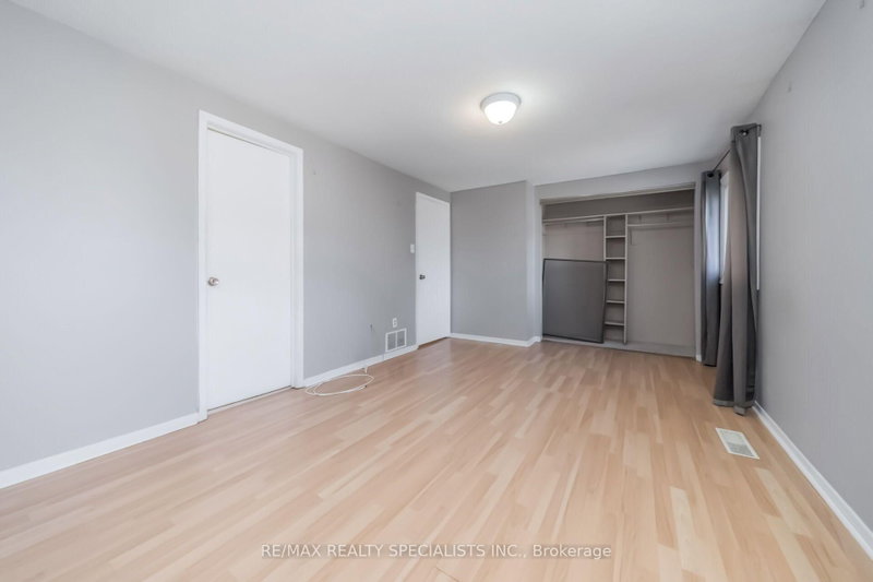 33 Greenwich Brampton,ON L6S 2E6 — Photo 26