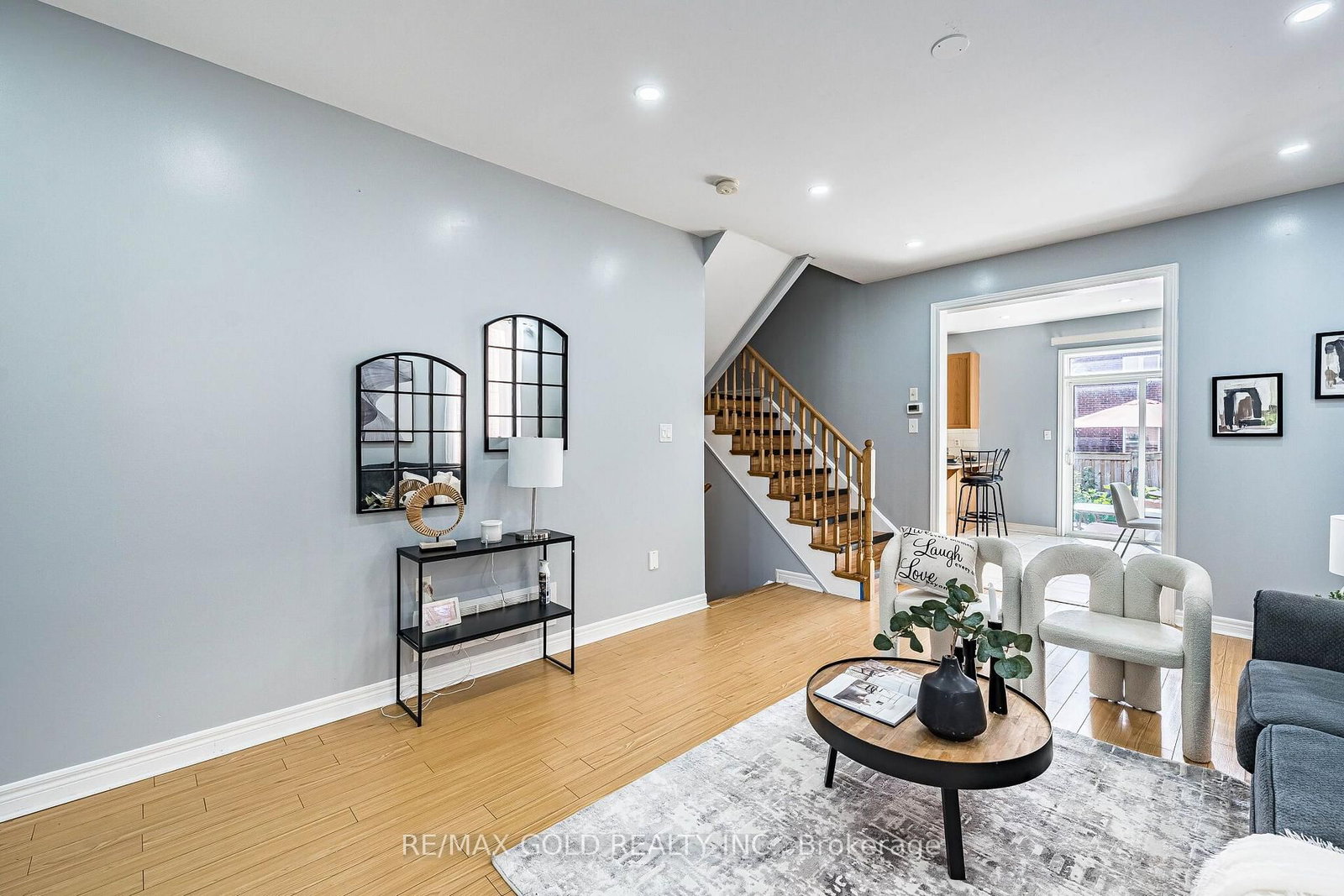 20 Amaranth Crescent • Brampton, ON photo 6