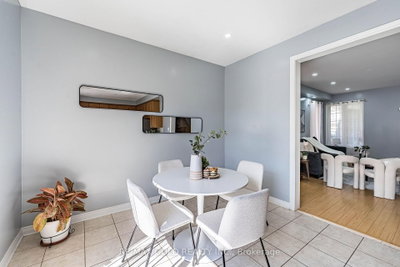 20 Amaranth Crescent • Brampton, ON photo 8