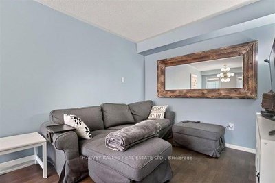 745 Challinor Milton,ON L9T 7V5 — Photo 12
