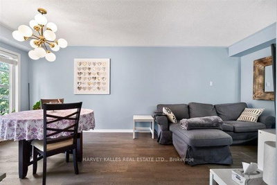 745 Challinor Milton,ON L9T 7V5 — Photo 9